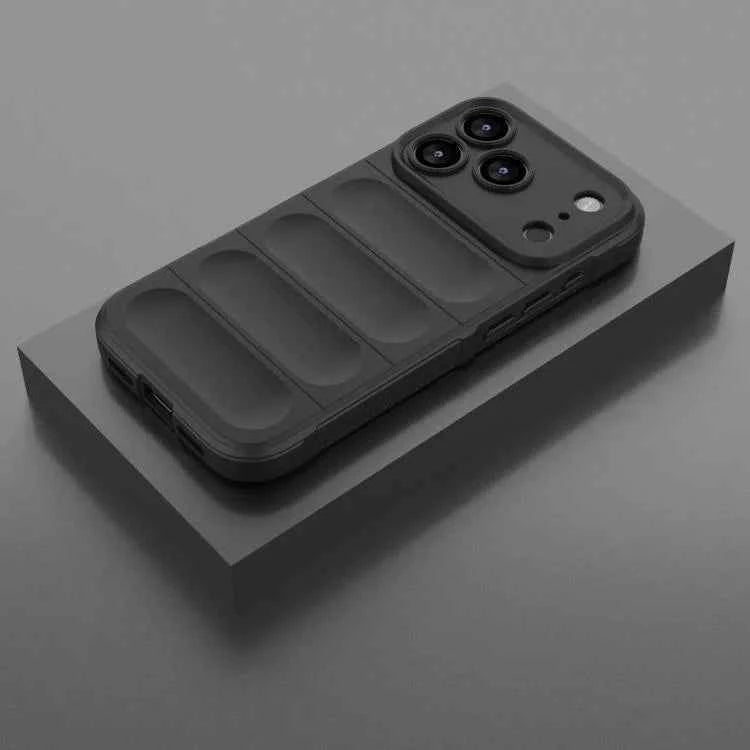 iPhone 17 Pro Silicone Case — Shockproof Bumper Cover with Microfiber Lining | Multi-Color